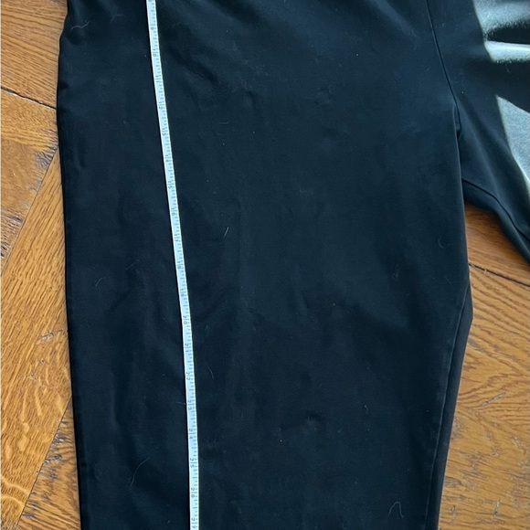 LL Bean women's black cropped pants 3x, great condition, smoke free home. - Picture 6 of 11